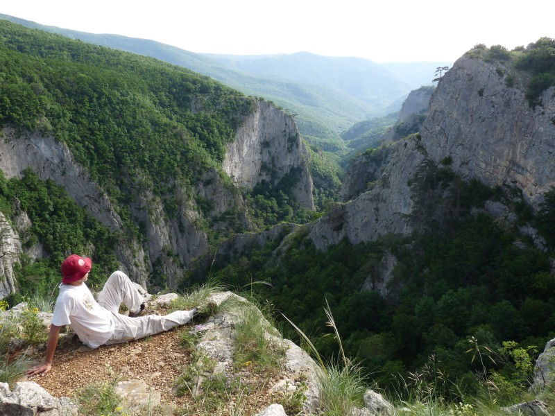 Каньон в Крыму ай Петри